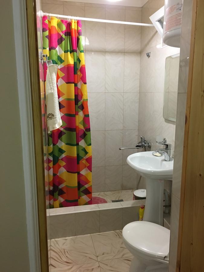 Guest House On Shakirbay 11 ซุคุม ภายนอก รูปภาพ